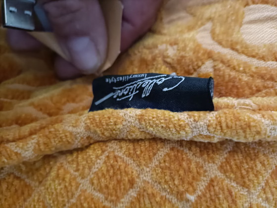 Image 1 of Pouf unique de la collection Luxury lifestyle.