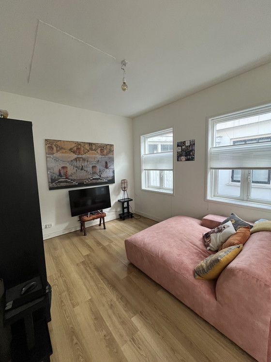 Image 1 of Sofá/sillón de dos plazas rosa supersuave