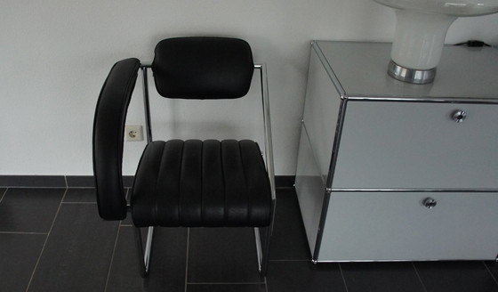 Image 1 of "Non Conformist" Chair 1970 Eileen Gray Vereinigte Werkstätten