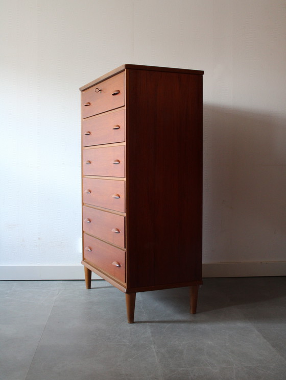Image 1 of Vintage Danish teak chest of drawers, tall and narrow!