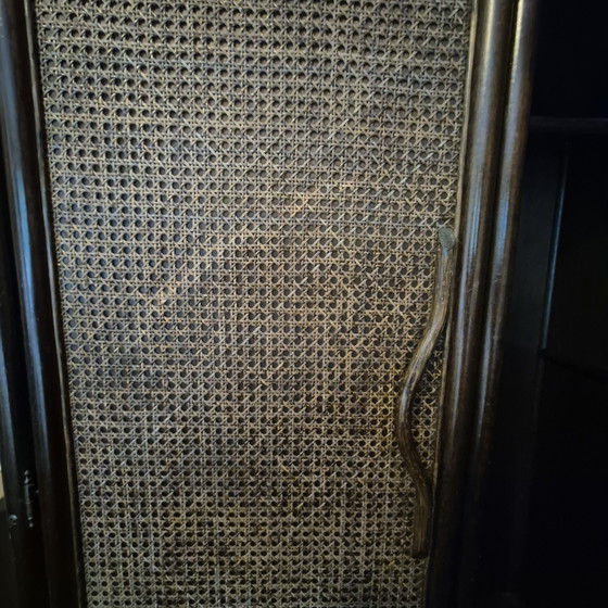 Image 1 of Armadio in rattan marrone scuro, dimensioni 180x112x66 cm.