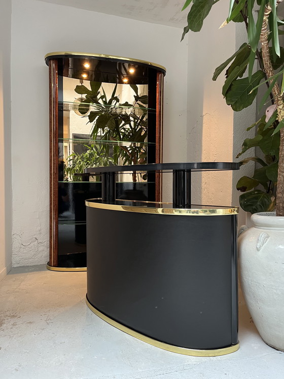 Image 1 of Conjunto de bar, taburetes y muebles de los años 80