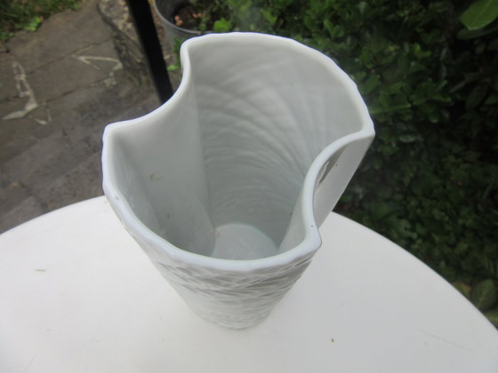 Image 1 of Wunsiedel Bavaria Porcelaine White Modernist Vase 180726