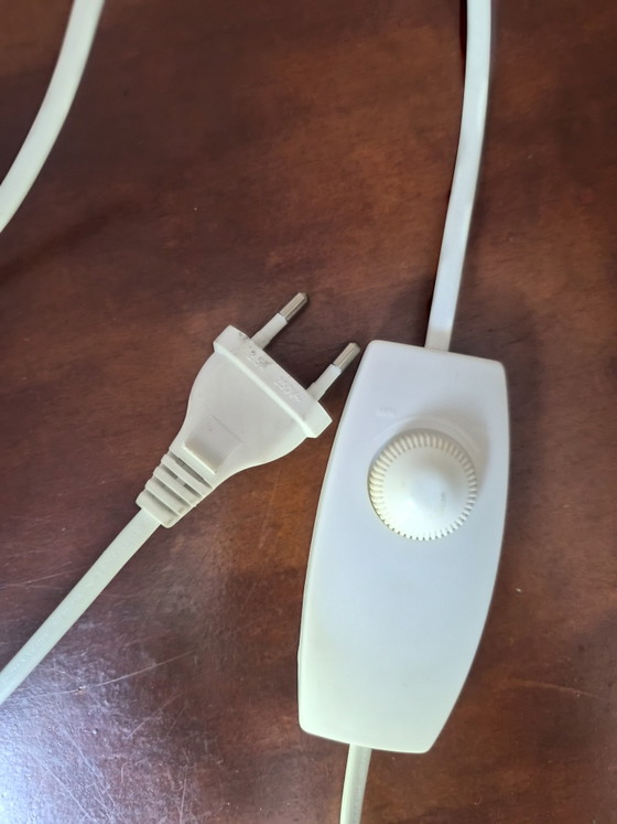 Image 1 of Jonisk vloerlamp