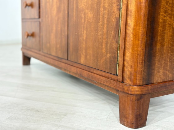 Image 1 of Bellissima cassettiera / credenza / mobiletto da soggiorno / mobiletto da toeletta / credenza bassa vintage di metà secolo