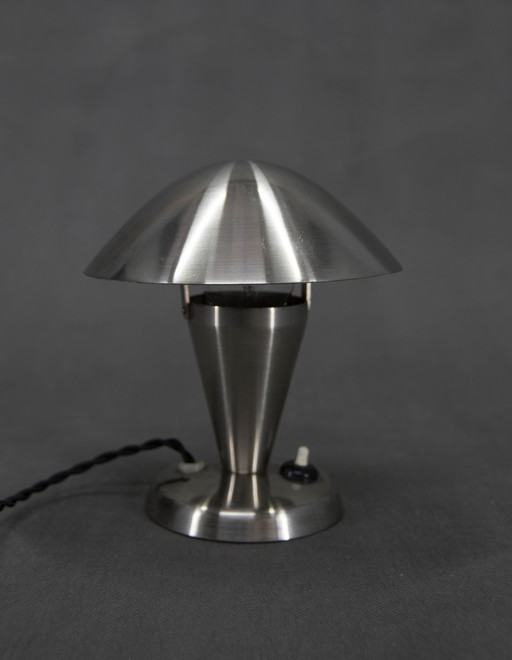 Lampe de table "champignon" en nickel Bauhaus, Tchécoslovaquie, années 1930