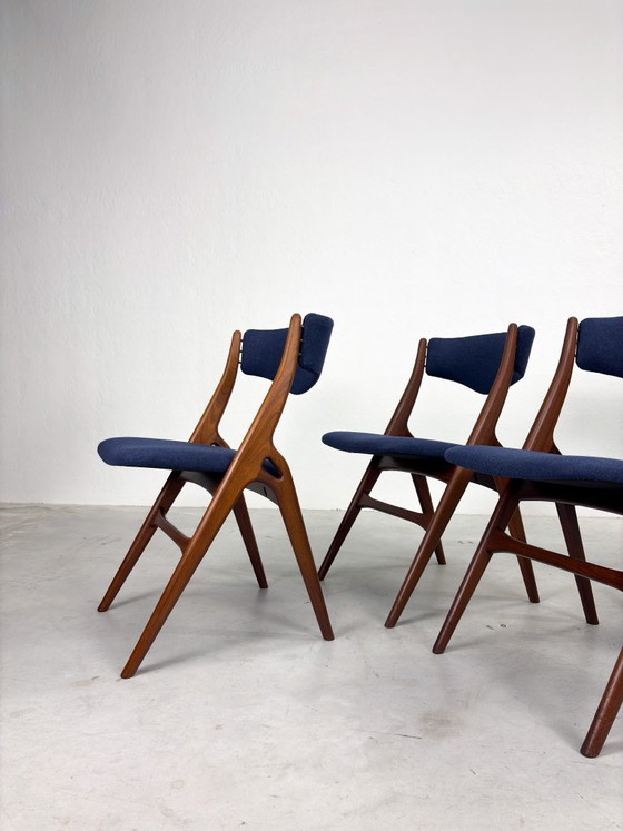 Set 'Aska' Dining chairs by Louis van Teeffelen for Wébé – Wood (photo 2 of 20)