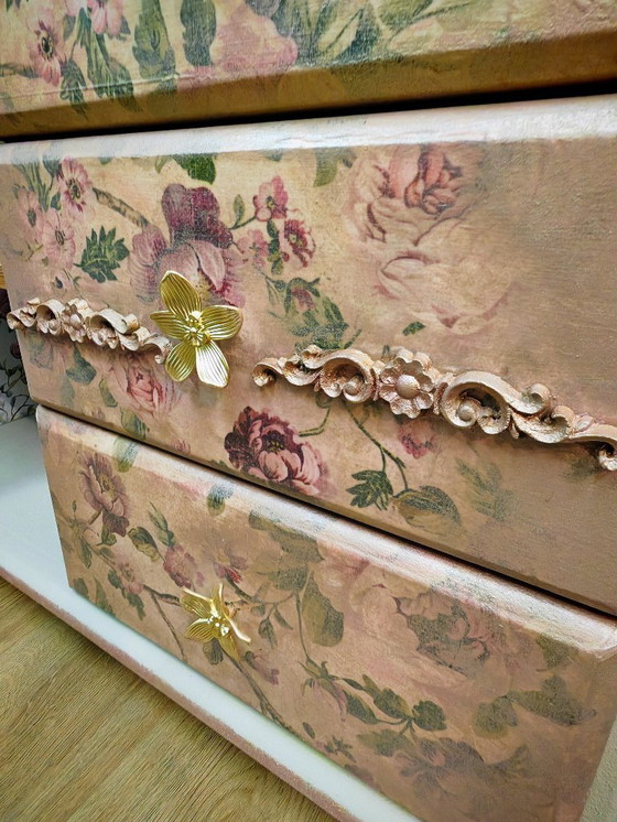 Image 1 of Renovated romantic sideboard