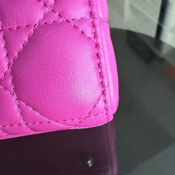 Image 1 of DIOR LADY SMALL FLAP - PELLE DI AGNELLO CANNAGE ROSA BARBIE, FERRAMENTA ORO