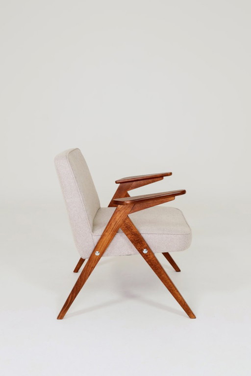 Fauteuil scandinave beige Tapisserie d'ameublement tressée Couleur noyer Chaise longue en bois Style vintage