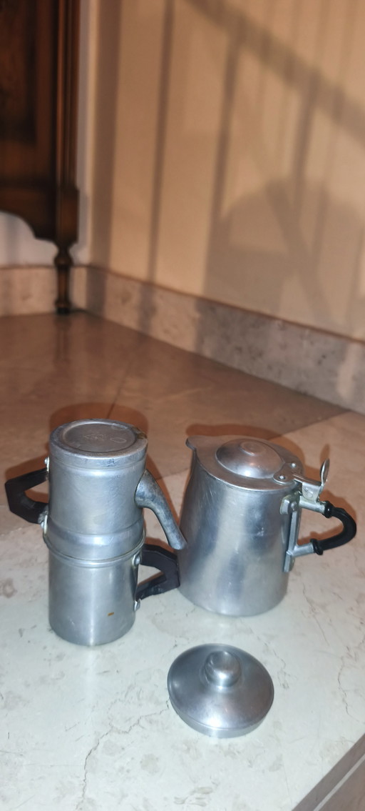 Set antiker Moka-Kannen mit aufgesetztem Milchkessel – keukenaccessoires, Plastic, Aluminium