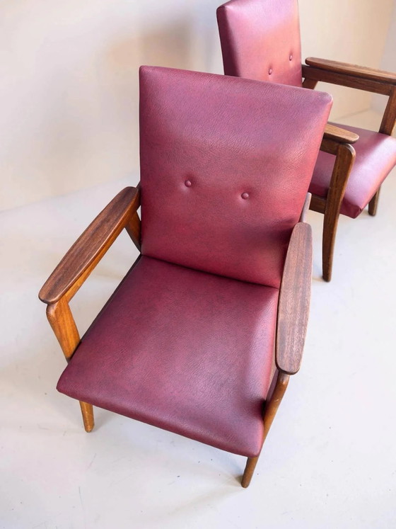 Vintage design armchair set – red skai and teak (1960s) (photo 6 of 13)
