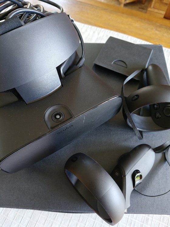 Oculus Rift S – Dekorative Objekte, Kunststoff, Stoff (photo 2 of 12)