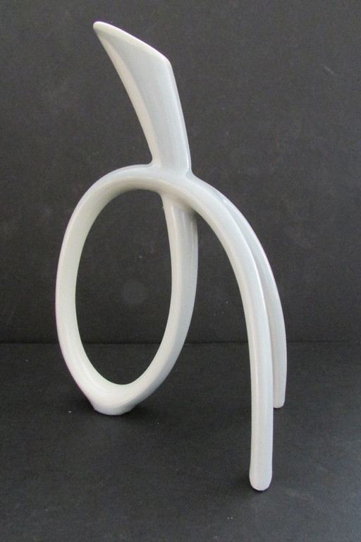 Lindner Porzellanskulptur, Schlaufenvase