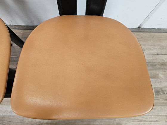 Set aus 6 Pierre Cardin Stühlen aus schwarz lackiertem Holz, 1970 – Esszimmerstühle, Wood (photo 13 of 20)