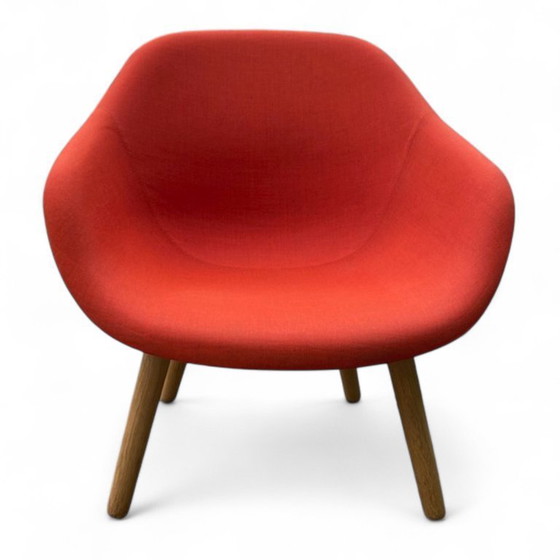 Image 1 of Hay about a lounge chair 82