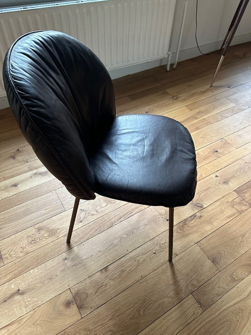 Freifrau showroom stoelen 