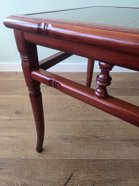 Image 1 of Vintage faux bamboo bijzettafel met glas en Weens vlechtwerk