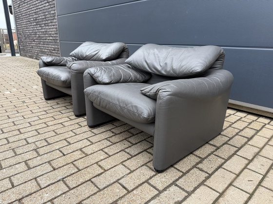 Image 1 of 2x Cassina Maralunga 1z origineel Anthraciet grijs Topstaat!
