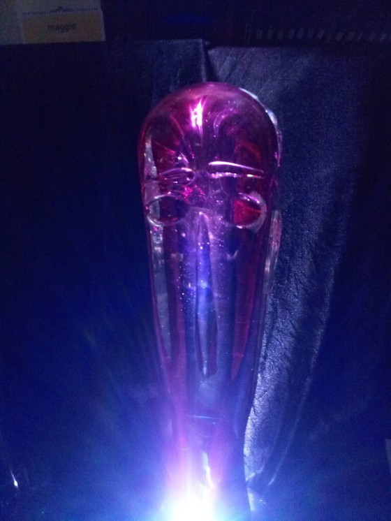 Image 1 of Murano glazen sculpturen brengen een eerbetoon aan Modigliani.