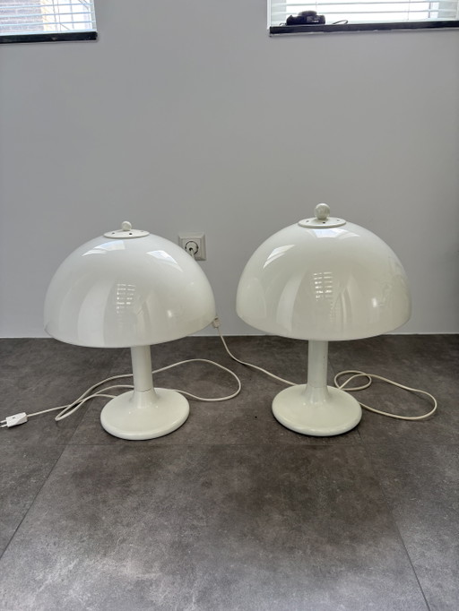 Set of Dijkstra table lamps