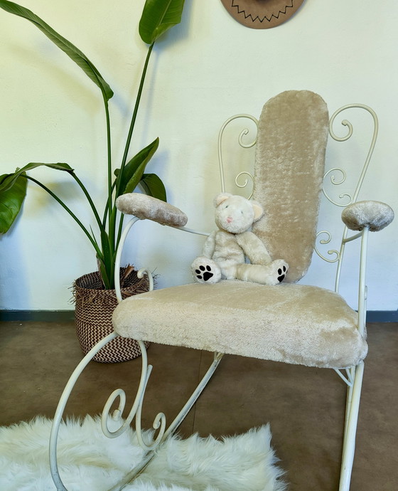 Image 1 of Sedia a dondolo appena rivestita
