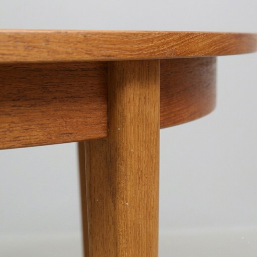 Vintage Scandinavian round teak dining table - 110 cm - 1960s