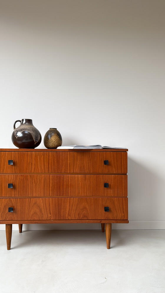 Image 1 of Vintage houten ladekast