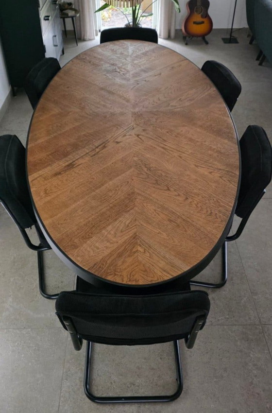 Set di 6 sedie con struttura tubolare ed elegante rivestimento nero. – Sedie da pranzo, Metal, Textile (photo 3 of 5)