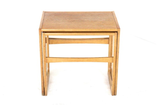 Set di 2 tavolini impilabili vintage in rovere, stile danese Mimiset – Wood (photo 11 of 20)