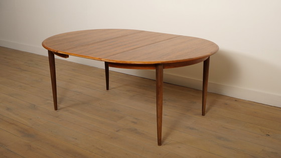 Image 1 of Table de salle à manger ronde vintage | Bois de rose | extensible