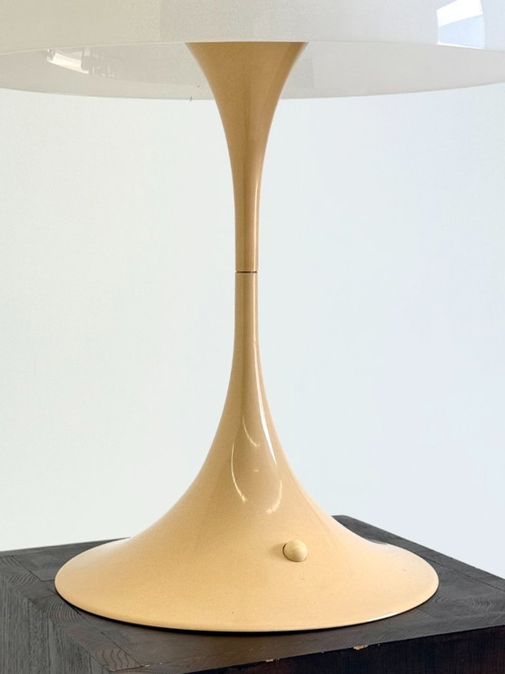 Image 1 of Louis Poulsen Panthella table lamp Verner Panton beige base