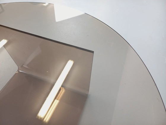 Image 1 of Vintage round coffee table in glass and plexiglass, Space Age style from the 1970s