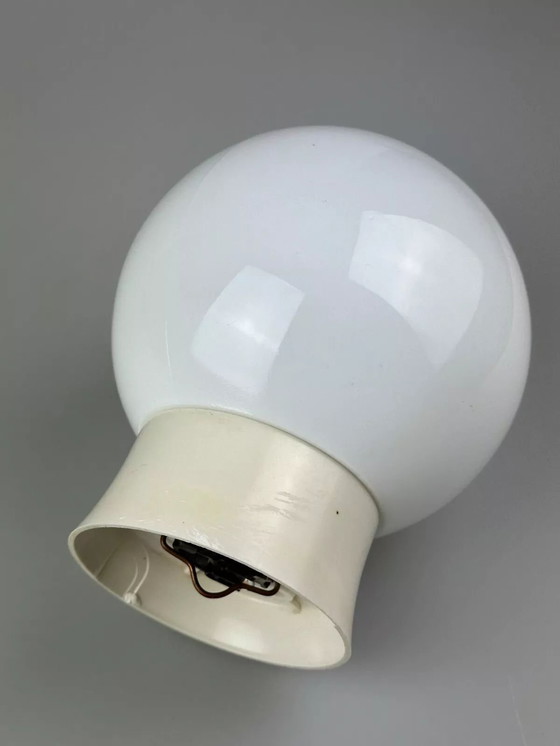 Image 1 of Lampada da parete anni '50 e '60, lampada da cantina, plastica e vetro, Bauhaus
