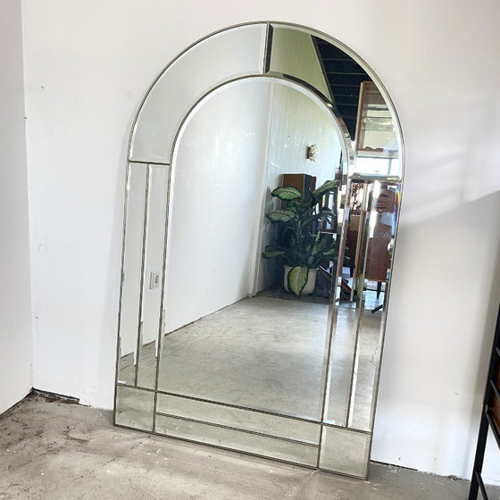 Image 1 of Vintage rounded mirror in craft edge