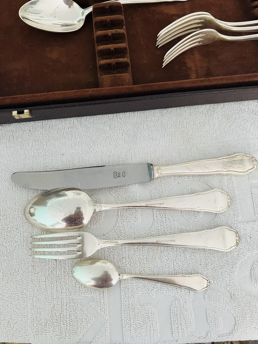 Couverts WMF 90g plaqués argent massif.