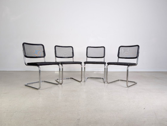 Image 1 of Originele set van 4 Thonet stoelen S32N mesh design cantilever