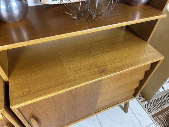 Image 1 of Parete attrezzata indipendente in stile scandinavo vintage