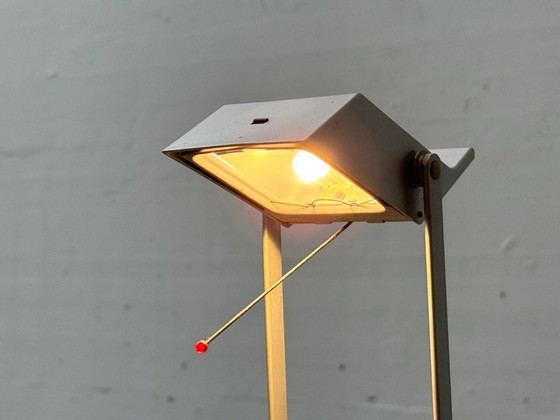 Image 1 of Lámpara de mesa Tizio 50, edición limitada de Richard Sapper para Artemide, Italia, 1998 (edición limitada y firmada).