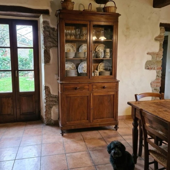 Credenza con vetrina in legno con ante in vetro, Italia Metà XIX secolo, Credenze con vetrina, Marrone (foto 3 di 15)