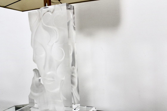 Grande lampada da tavolo in Lucite e ottone di Fabianart Rome, Italia, Lampade da tavolo, Mid Century Modern (foto 4 di 10)