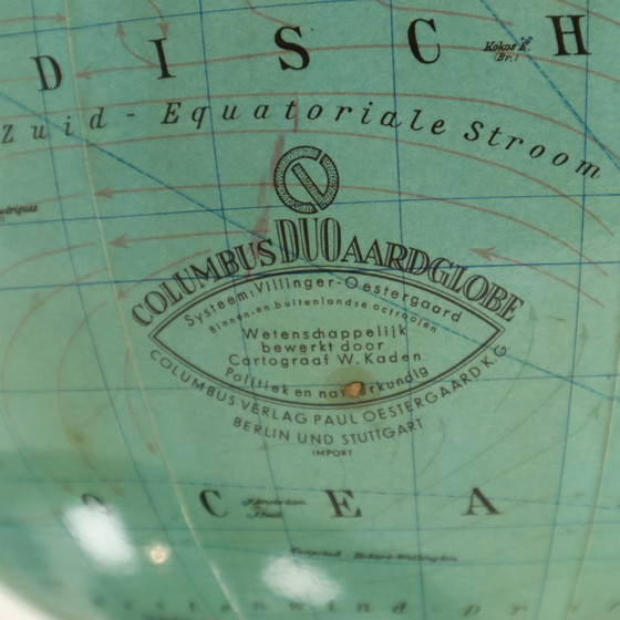 Image 1 of Large Illuminated Globe Lamp