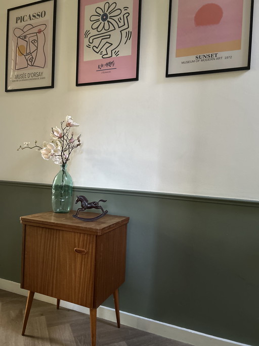 Armoire à couture Singer vintage du milieu du siècle