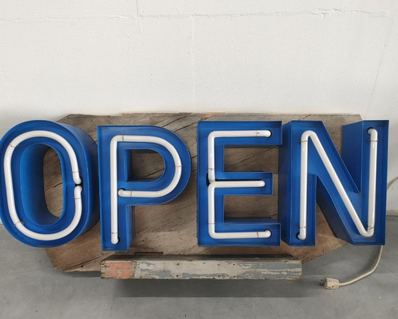 Image 1 of Lettere pubblicitarie luminose al neon vintage (set completo)