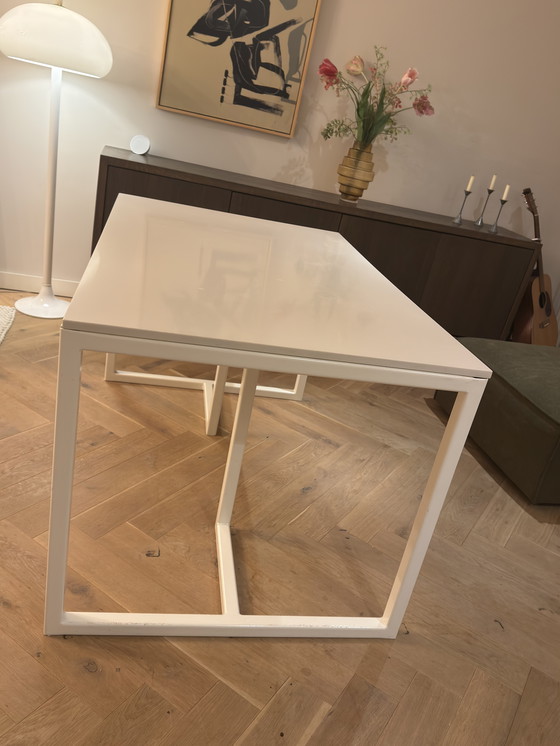 Image 1 of Witte natuursteen eettafel