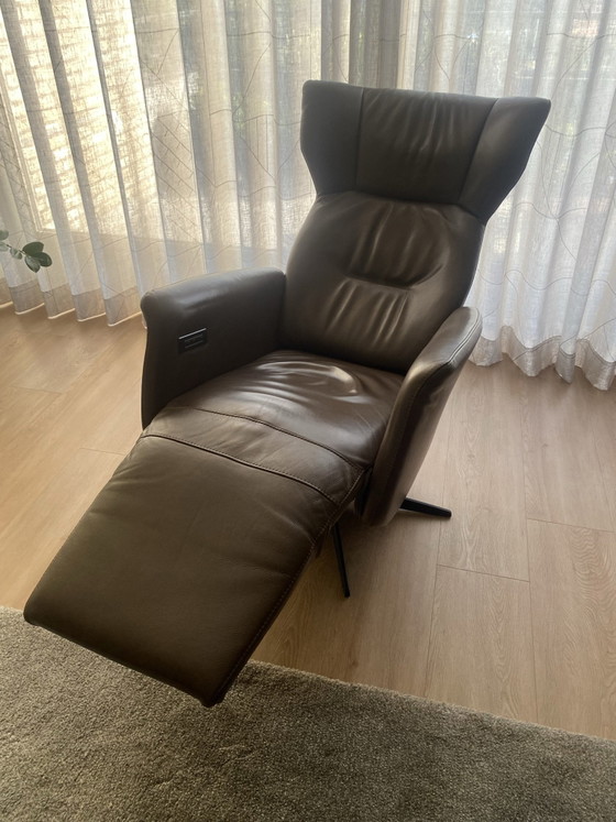Gealux brown leather electric adjustable recliner chair – Metal (photo 3 of 6)