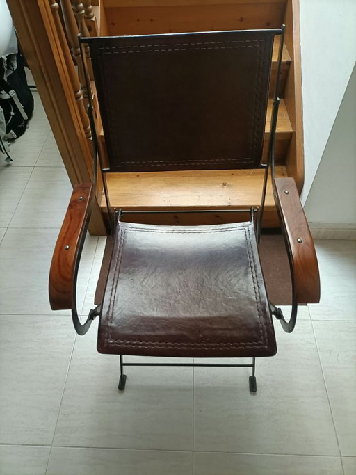 Poltrona vintage in pelle. Stile safari/campagna. – klapstoelen, Leather, Iron