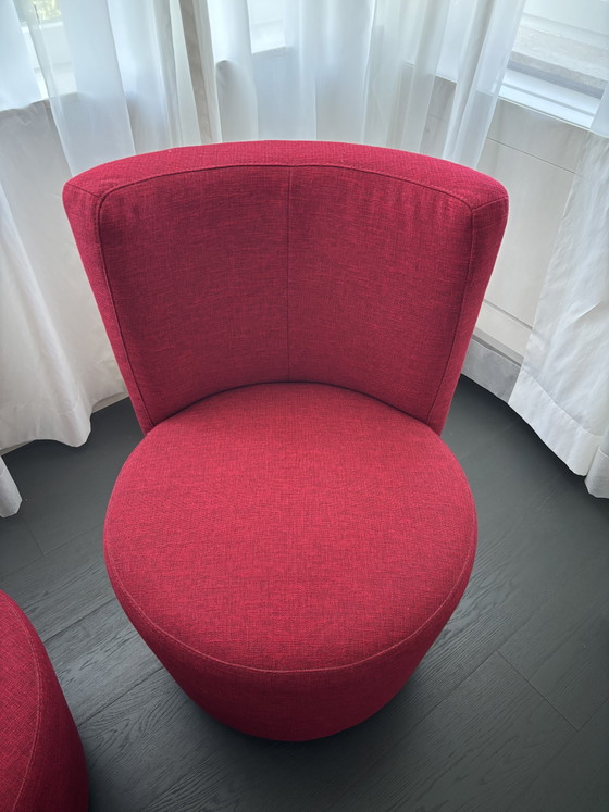 Dos sillones de diseño rojos – MyHome, Wool (photo 3 of 9)