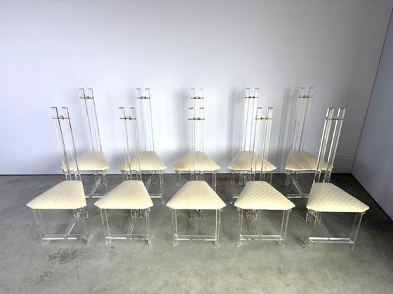 Sedie da pranzo in ottone e lucite, set di 10 - anni '70 – Plexiglass, Textile (photo 7 of 17)