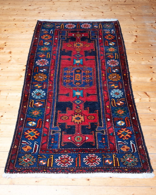 Sandjan Persian Carpet - Vintage